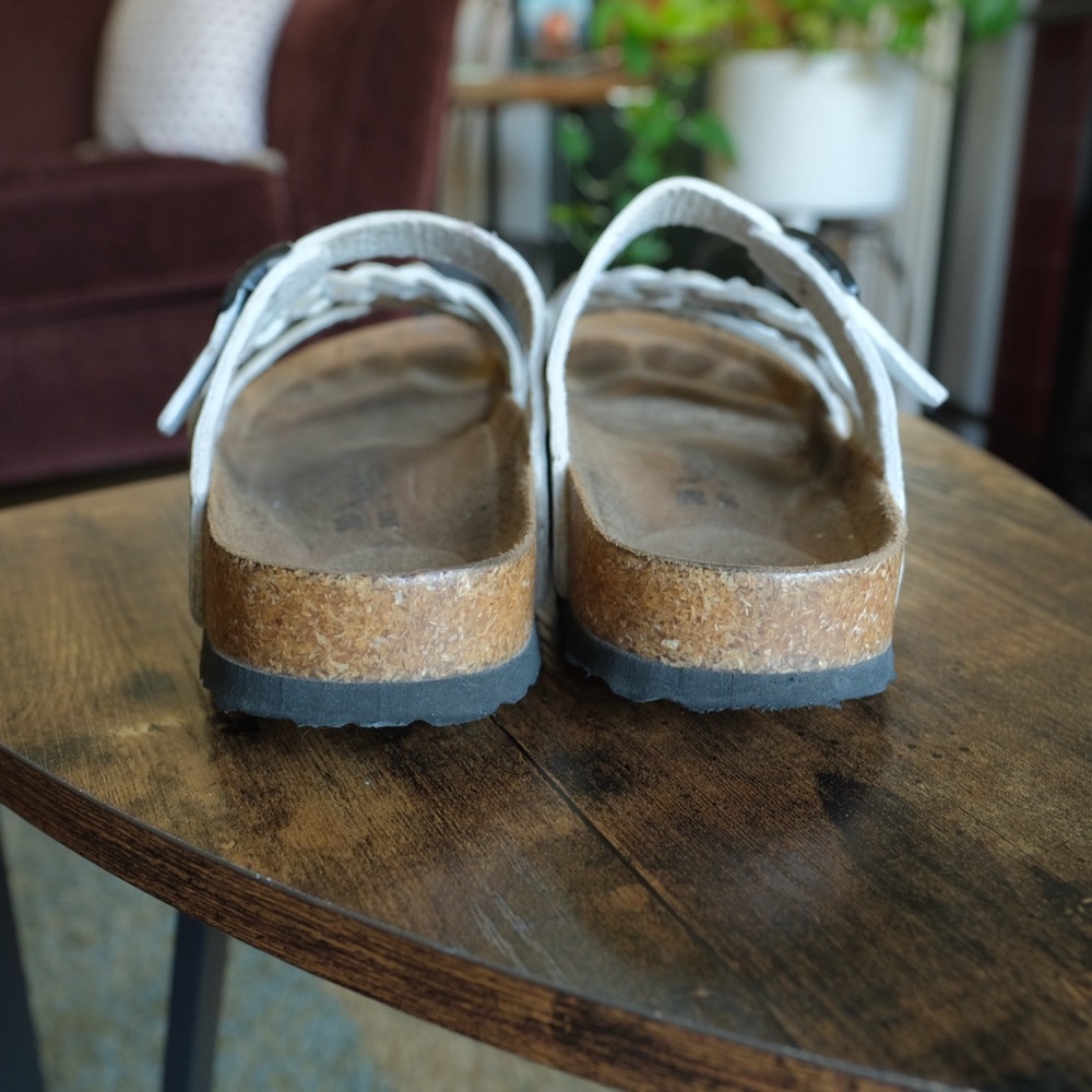 Aerothotic Viking Strappy Cork Sandals Size 38 US7.5 Metallic Silver - Picture 6 of 9